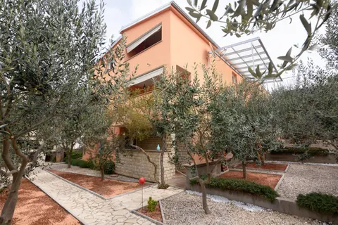 Studio Apartment Maslina