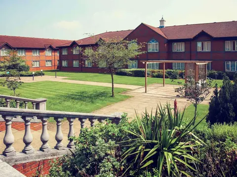 Mercure Daventry Court Hotel