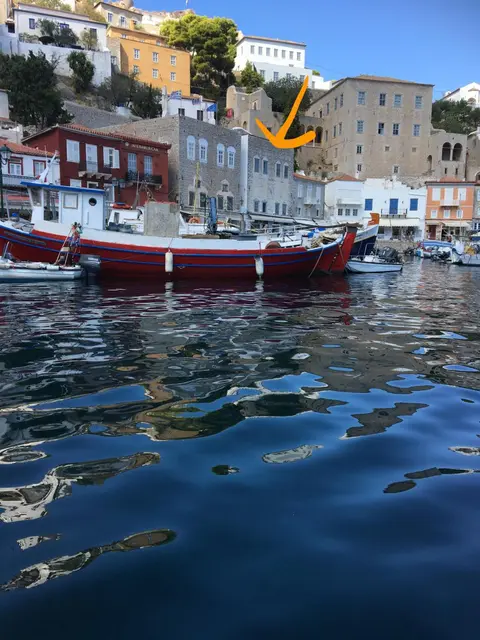 Port Mansion Hydra 1