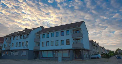 AVR Apartment HOF 8