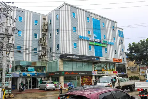 RedDoorz Plus at New Era Budget Hotel Near UCMed and Chong Hua Hospital Mandaue FORMER RedDoorz Plus New Era Budget Hotel Mandaue