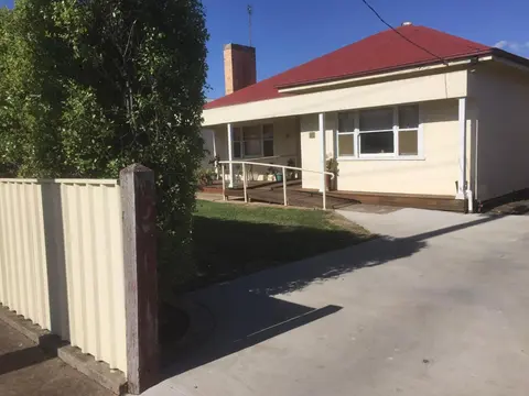 Trippypossums House