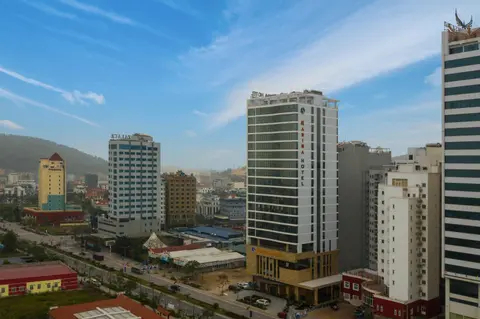 Ha Long Marina Hotel