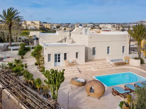 Indigo Luxury Mansion
