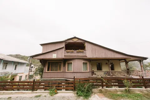 ARTSIV Guesthouse