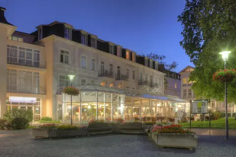 SEETELHOTEL Pommerscher Hof das Wellnesshotel im Herzen der Kaiserbäder mit direktem Zugang zur Wellnessoase Shehrazade