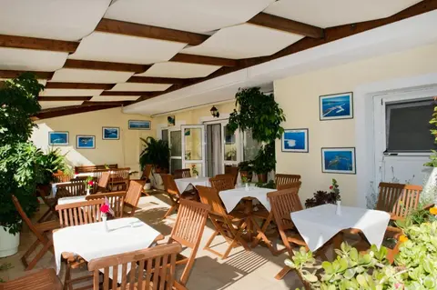 Vassiliki Bay Hotel