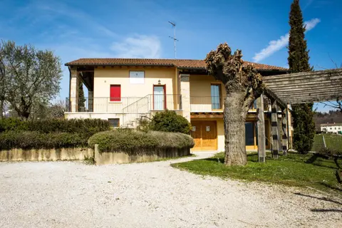 Ghisolana Agriturismo al Capitello