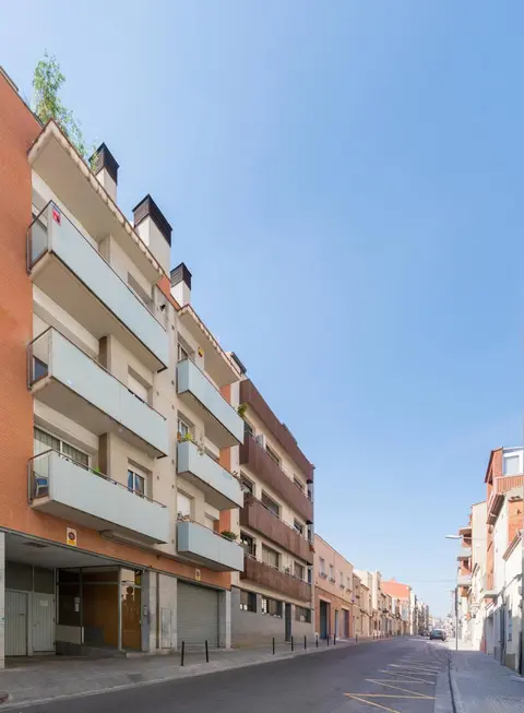 Petit Luxe Ègara