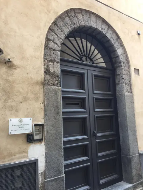 Sorrento Penthouse Suites