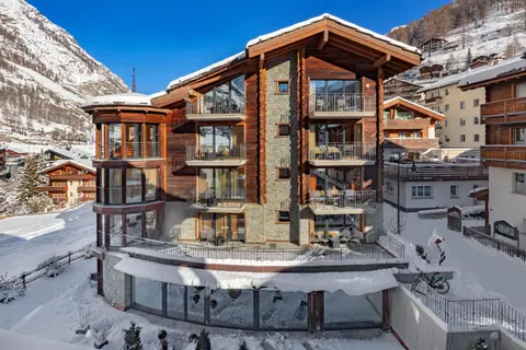 The Phoenix Fitness Hotel & free Spa Access at Alpen Resort