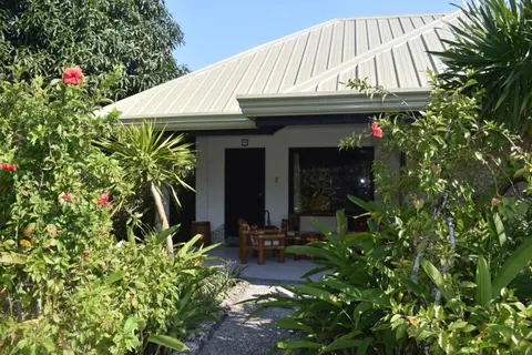 Dolphin House Resort Moalboal