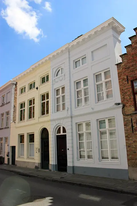 B&B Next Door