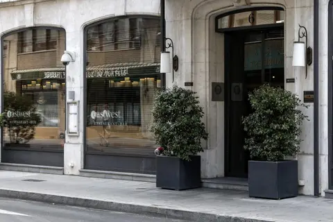 Eastwest Hôtel by Malone
