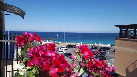 GALLERY ART - Sea View