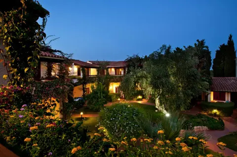 Nora Club Hotel & Spa