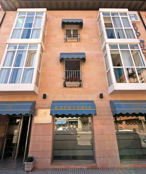 Hostal Cuéntame Evolución Auto Check in