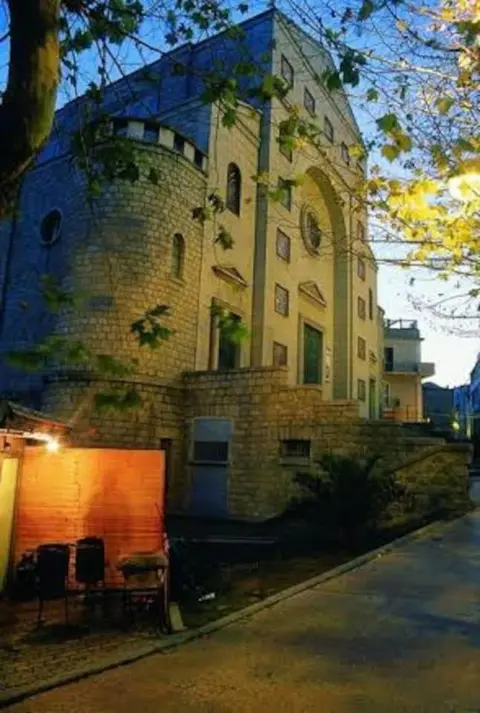 MARY HOUSE