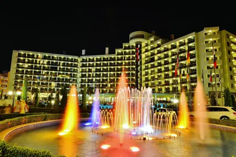 Hotel MARVEL - FULLY RENOVATED FREE Beach Access