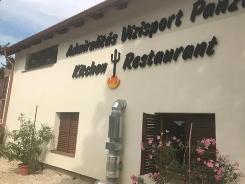 Admiralitás Kitchen and Restaurant