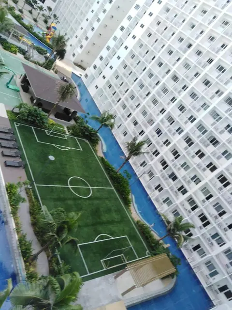 Jones Shore Residences