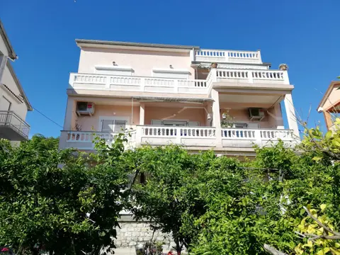 Apartmani Paula