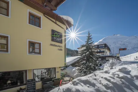 Natur & Alpinhotel Post