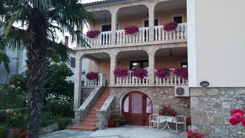 Apartment Šamanić