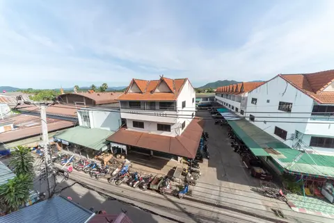 Saiyud Hostel