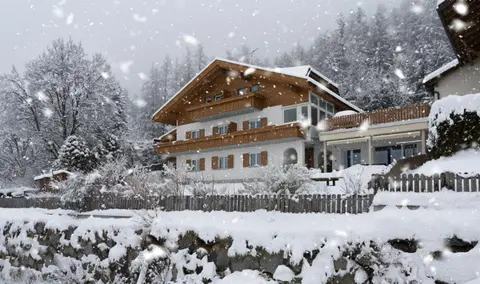 Haus Aron