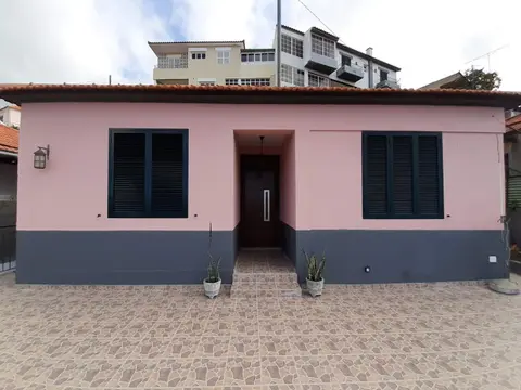 Louros House