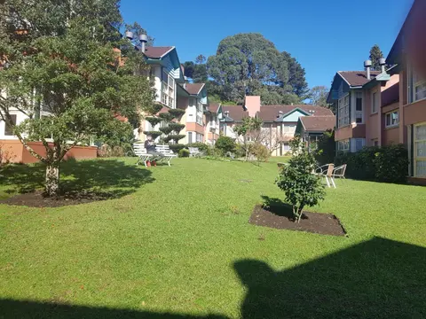 Confortável apartamento próximo ao Lago Negro