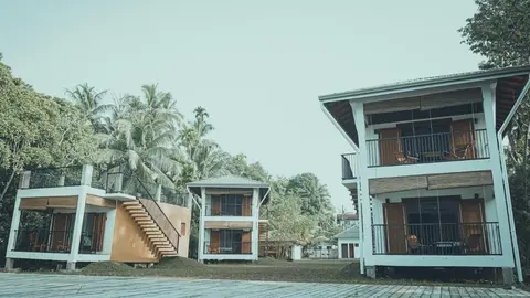 Amri River Cottages And Ayurvedee Retreat