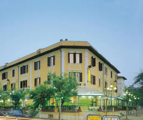 B&B HOTEL Pesaro Des Bains