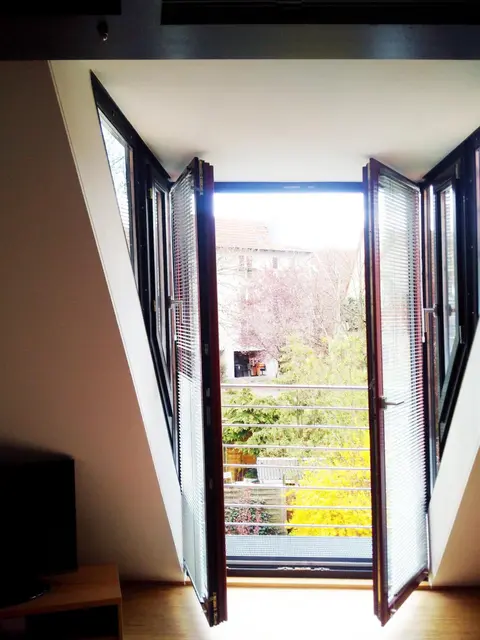 Boardinghouse-Modernes Dachstudio in guter Lage