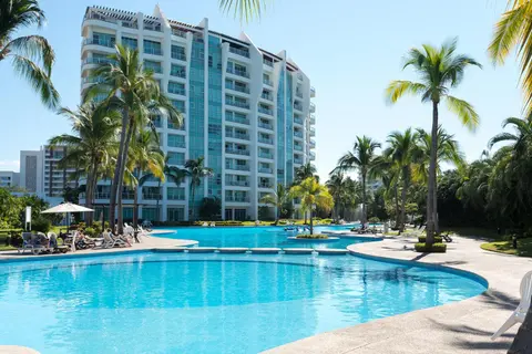 Condo en Nuevo Vallarta con acceso a playa