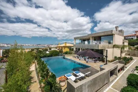 VILLA BEAU