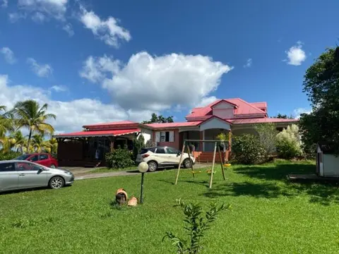 Villa piscine la Caféière