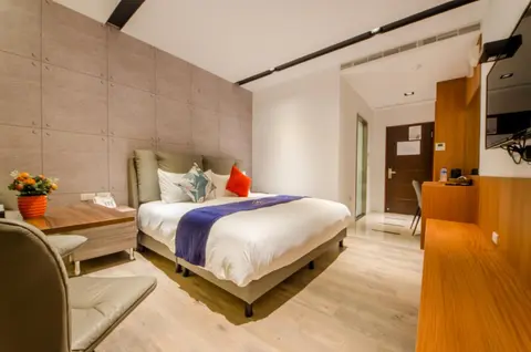 Mucun Hot Spring Resort
