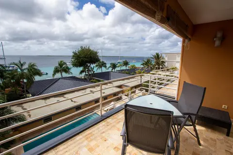 Seaside Apartment Flamingo