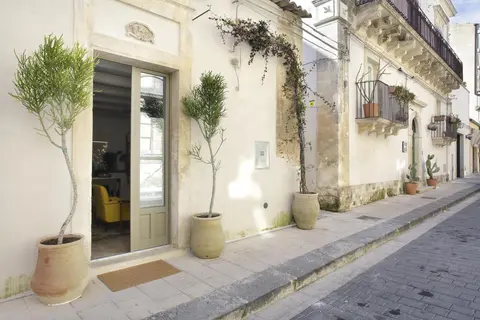 Nicotera Apartment