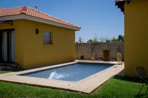 Seroloana Guest House
