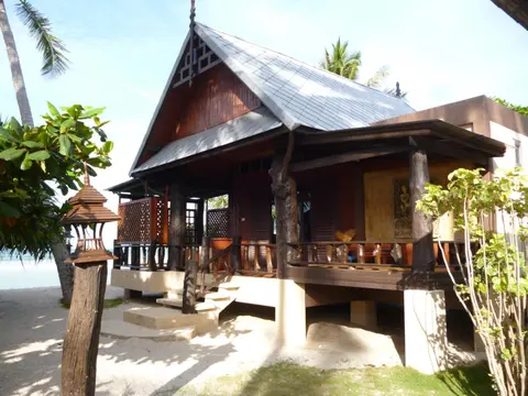 Dewshore Resort