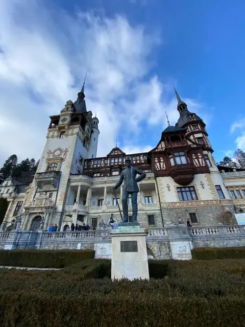 Vila De Argint Aleea Pelesului Nr 2