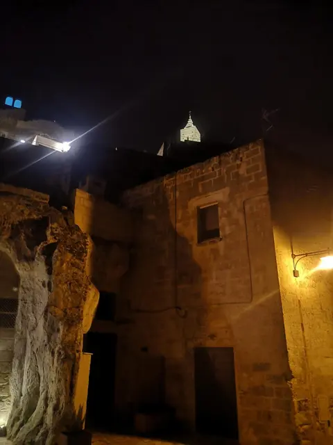 Sassi e Virtù