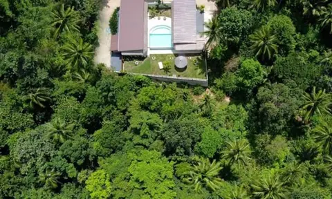 Superb pool villa 5 bedrooms