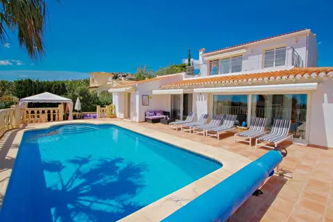 Michelle - sea view villa with private pool in Benissa