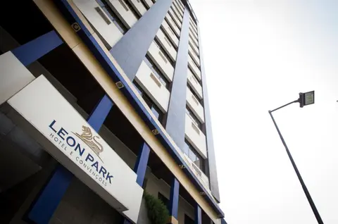 LEON PARK HOTEL e CONVENÇÕES - Melhor Custo Benefício