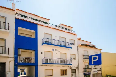 Iris Apartment