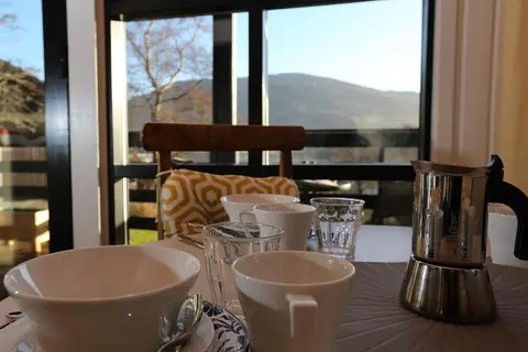 Cosy Modern Nordic Lodge w/ Loch View & Log Burner